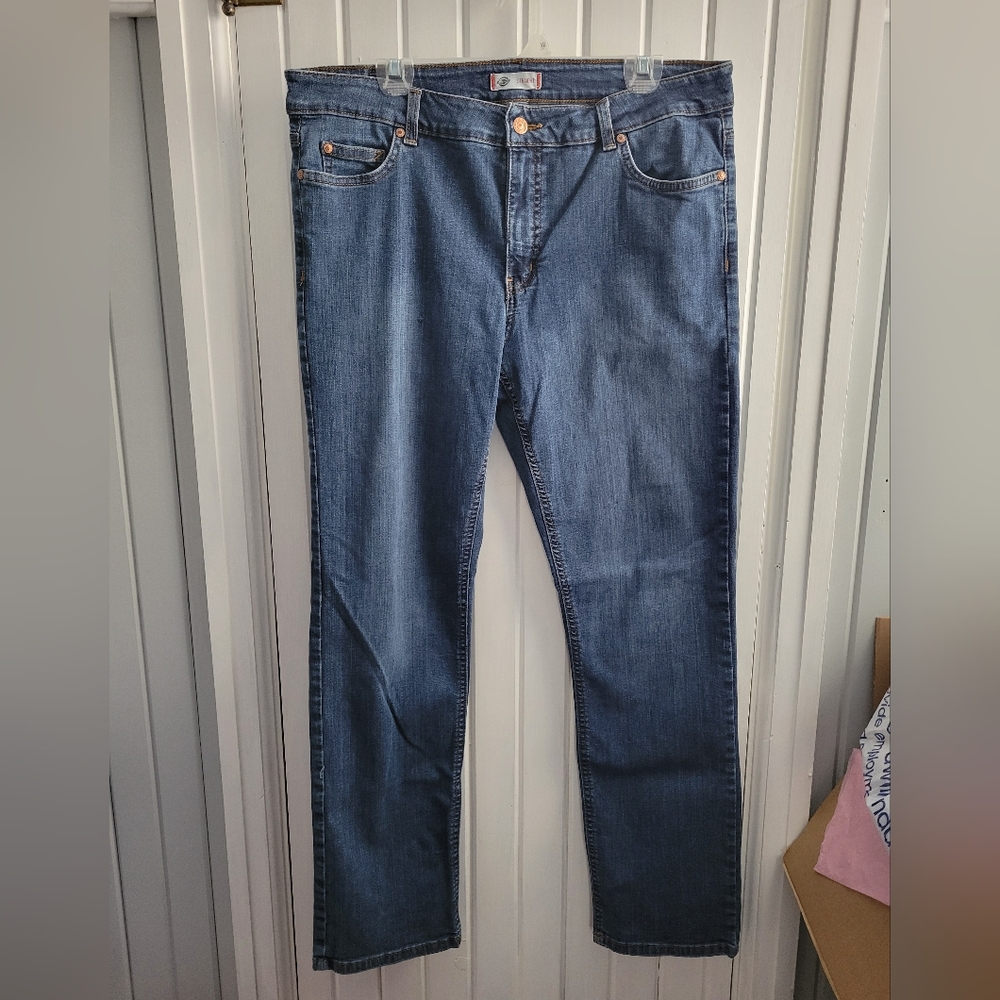 Dickies Straight Leg Mid-Rise